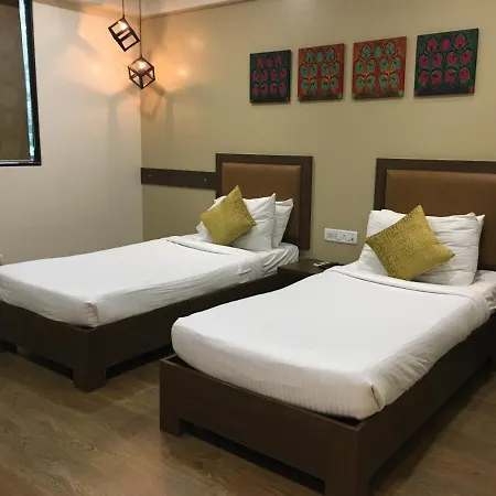 Hotel Amigo Mumbai Exterior photo